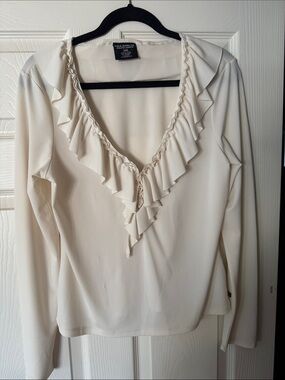 Elegant Cream Ruffle V-Neck Long Sleeve Top
